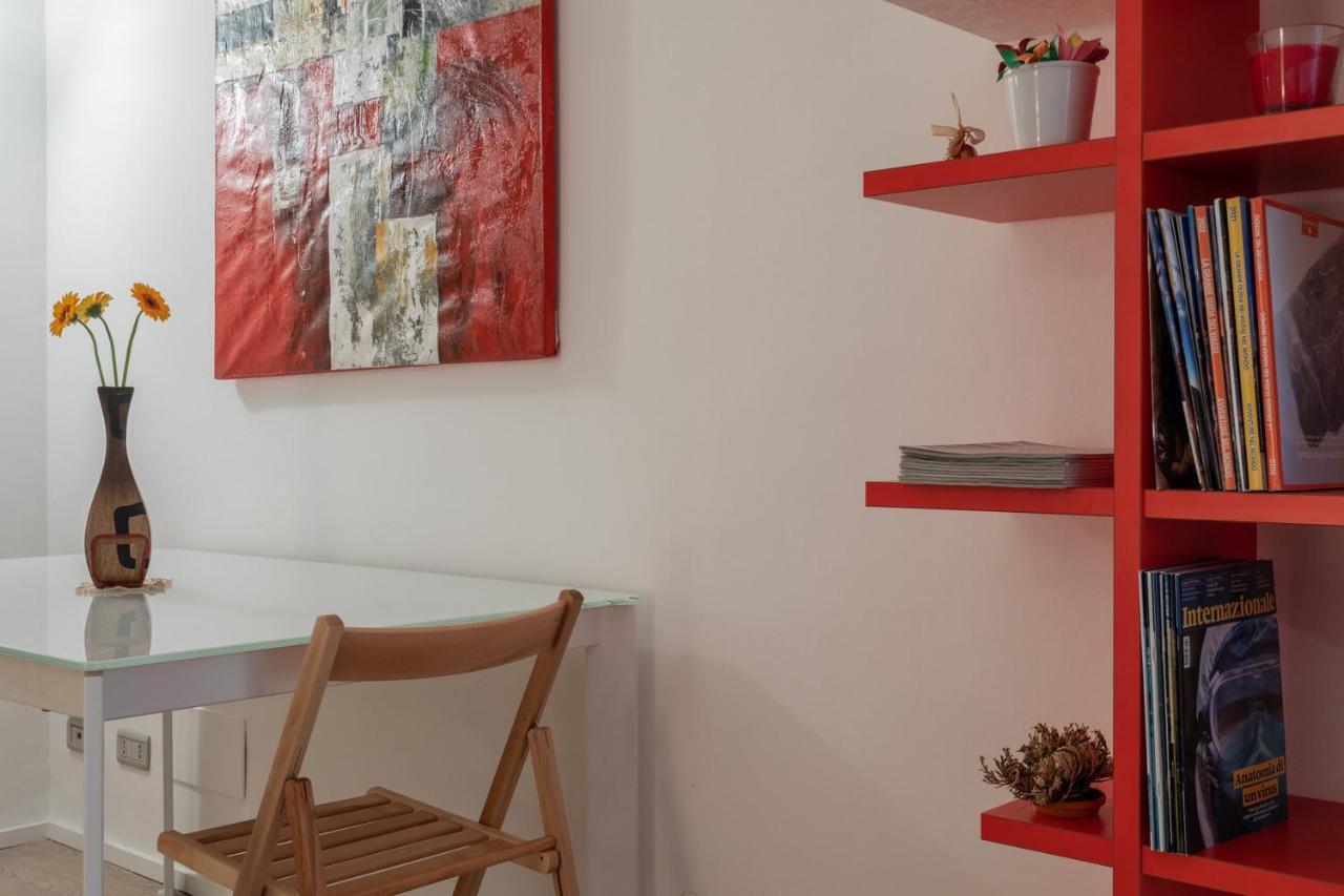 Red Studio Near Porta Nuova By Wonderful Italy Turyn Zewnętrze zdjęcie